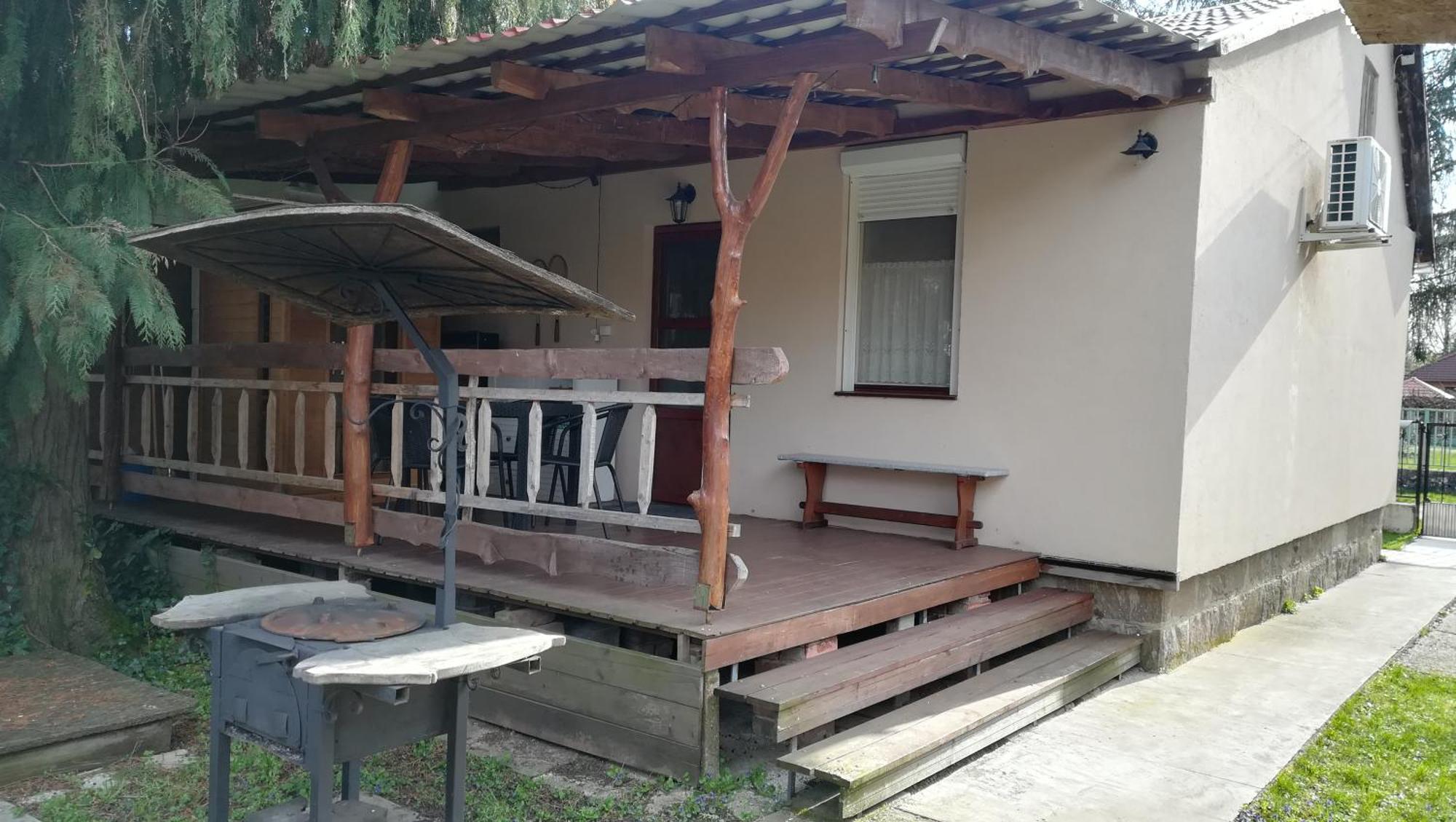 Bogi vendégház Mezőkövesd Kültér fotó